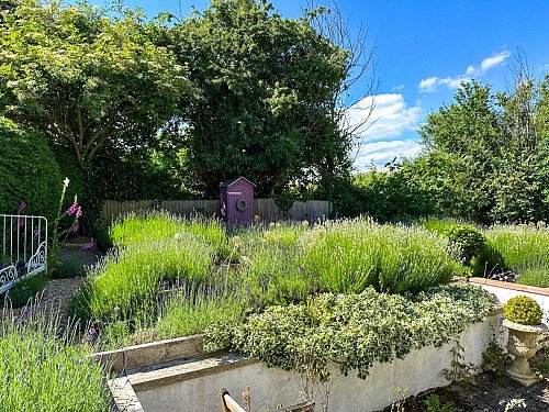 Halfpenny house- Filming Locations Locations Direct -86