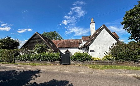 Halfpenny house- Filming Locations Locations Direct -97