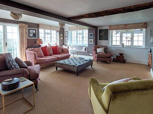 Highview House - Filming Locations Locations Direct -07