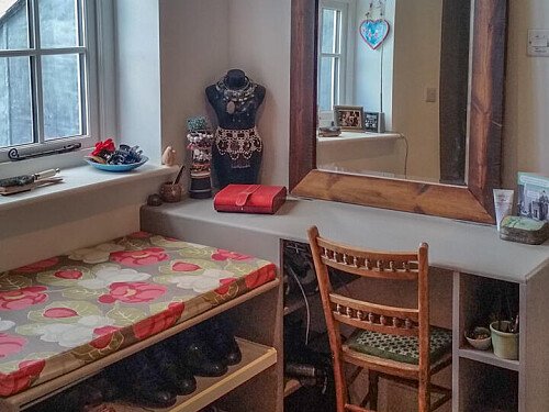 Highview House - Filming Locations Locations Direct -41