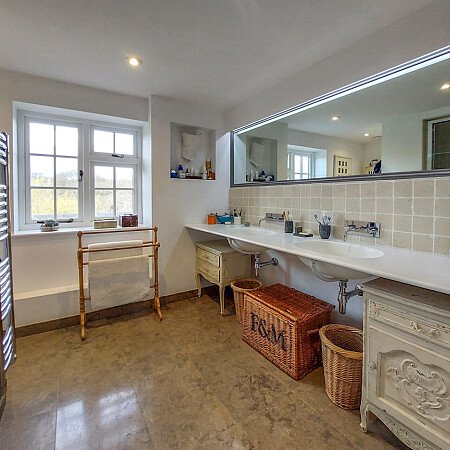 Highview House - Filming Locations Locations Direct -56