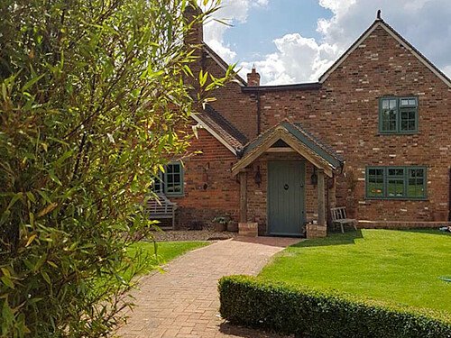 Highview House - Filming Locations Locations Direct -86