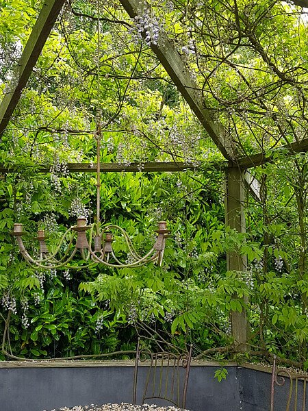 Highview House - Filming Locations Locations Direct -94