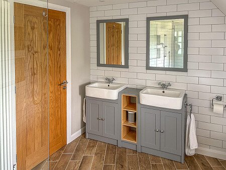 Hill Country House - Filming Locations Locations Direct -18