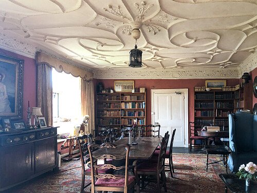 Period Wallpaper - Filming Locations Locations Direct -09