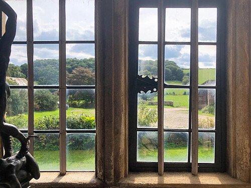 Period Wallpaper - Filming Locations Locations Direct -19