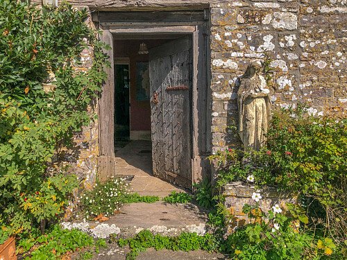 Period Wallpaper - Filming Locations Locations Direct -24