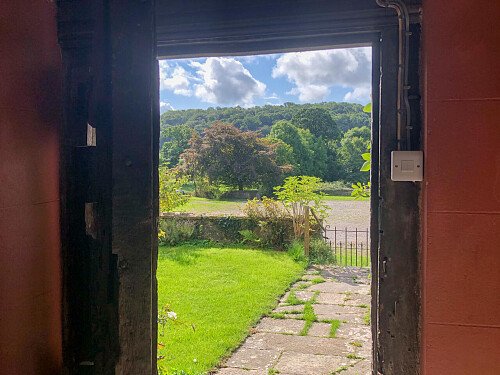 Period Wallpaper - Filming Locations Locations Direct -25