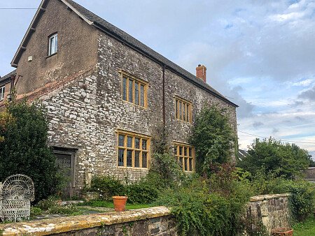 Period Wallpaper - Filming Locations Locations Direct -29