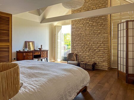 Stone wall - Filming Locations Locations Direct -04