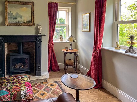 Stone wall - Filming Locations Locations Direct -05