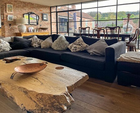 Stone wall - Filming Locations Locations Direct -06