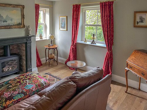 Stone wall - Filming Locations Locations Direct -12