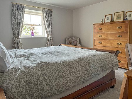 Stone wall - Filming Locations Locations Direct -18