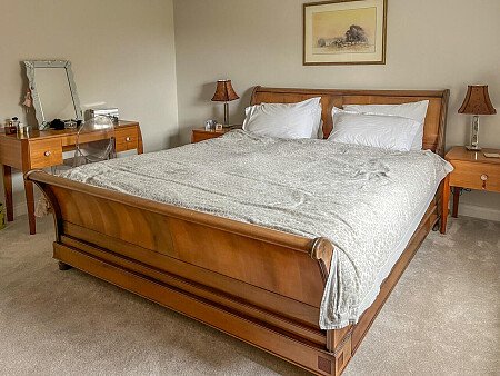 Stone wall - Filming Locations Locations Direct -22