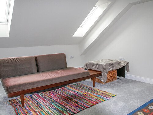 Stone wall - Filming Locations Locations Direct -24