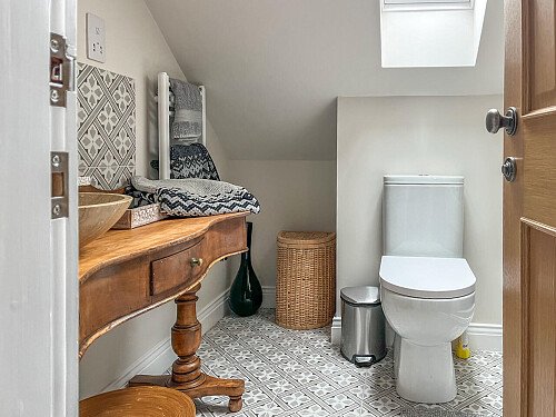 Stone wall - Filming Locations Locations Direct -28