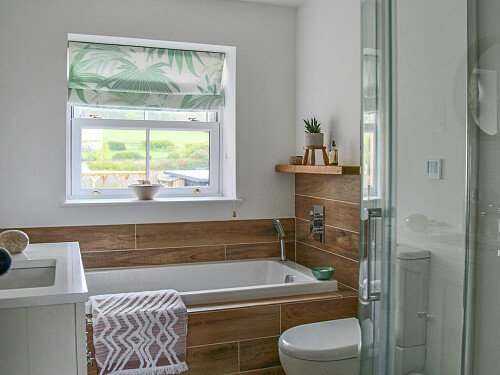 Stone wall - Filming Locations Locations Direct -29