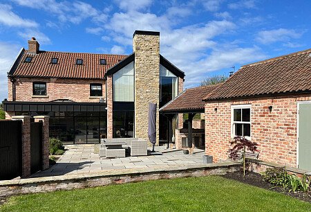 Stone wall - Filming Locations Locations Direct -33