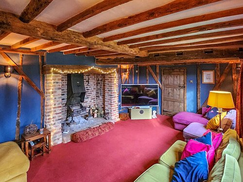 Thatched Pond - Filming Locations Locations Direct -11