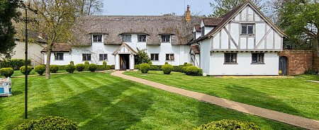 Thatched Pond - Filming Locations Locations Direct -19