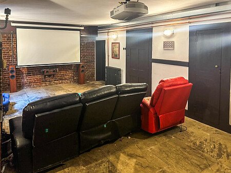 Old house -  filming photoshoot location-09