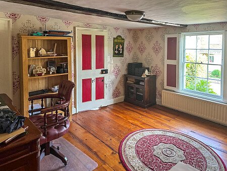 Old house -  filming photoshoot location-10