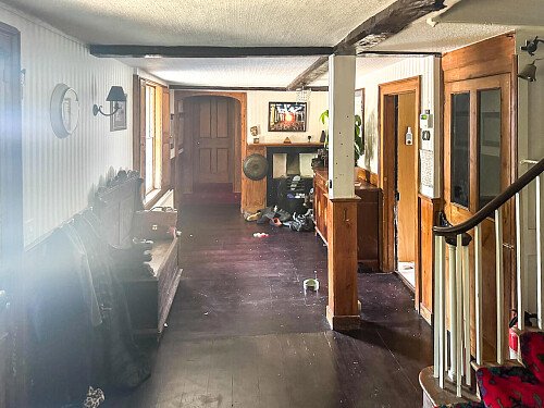 Old house -  filming photoshoot location-12