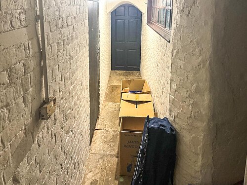 Old house -  filming photoshoot location-15