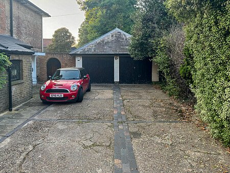 Old house -  filming photoshoot location-16