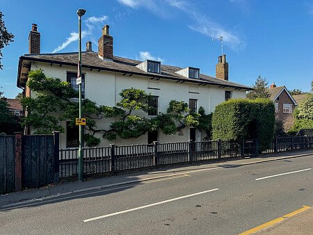 Old house -  filming photoshoot location-20