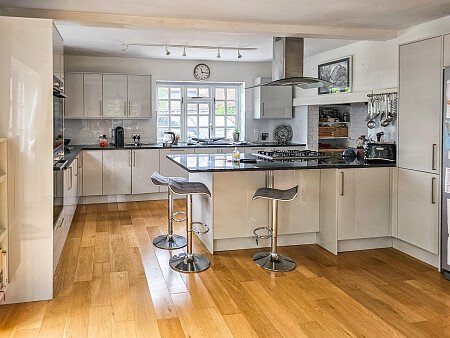 The Stable - Filming Locations Locations Direct -09