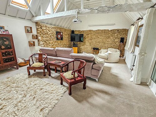 The Stable - Filming Locations Locations Direct -11