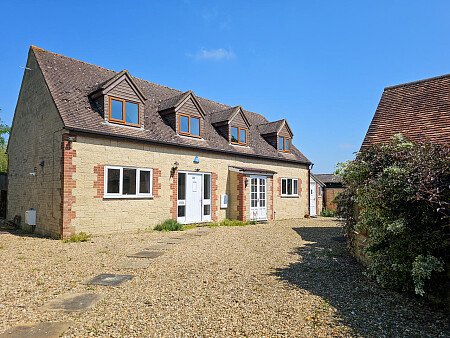 The Stable - Filming Locations Locations Direct -23