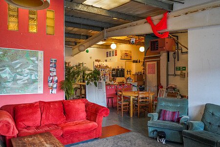 Unit 7  - Filming Locations Locations Direct -04