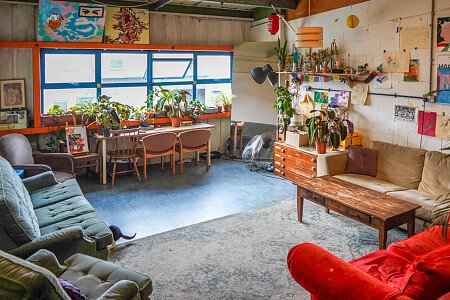 Unit 7  - Filming Locations Locations Direct -08