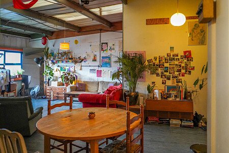 Unit 7  - Filming Locations Locations Direct -15