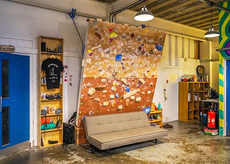 Unit 7  - Filming Locations Locations Direct -22