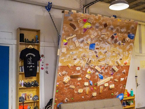 Unit 7  - Filming Locations Locations Direct -23