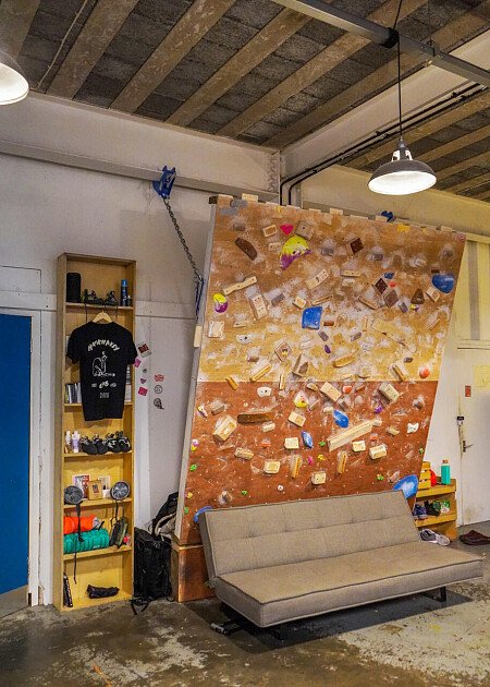 Unit 7  - Filming Locations Locations Direct -23