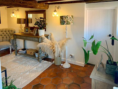 Dairy House - Filming Locations Locations Direct -22