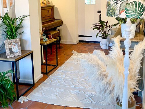 Dairy House - Filming Locations Locations Direct -28