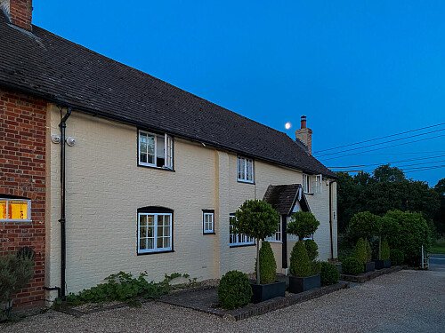 Dairy House - Filming Locations Locations Direct -62