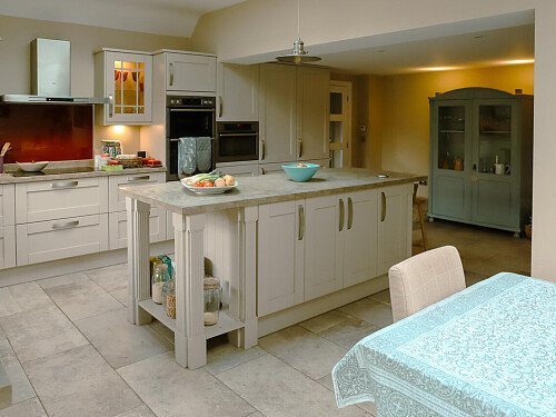 Tree Cottage  - Filming Locations Locations Direct -06