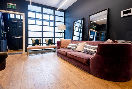 holly studio -  filming photoshoot location-05