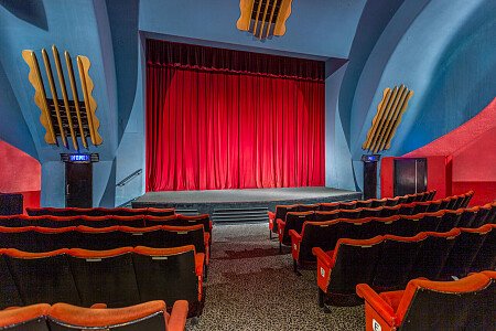 Red Cinema -  filming photoshoot location-01