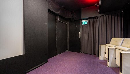 Red Cinema -  filming photoshoot location-09