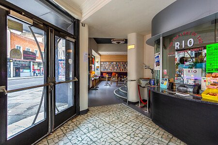 Red Cinema -  filming photoshoot location-13