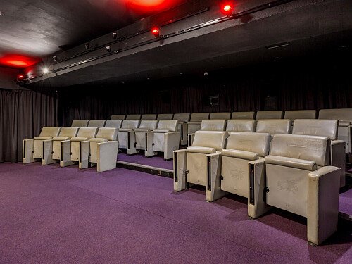 Red Cinema -  filming photoshoot location-17