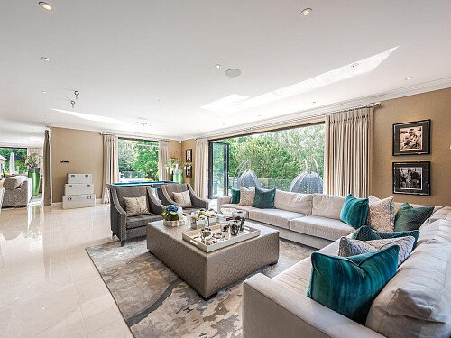 BWK Blue Dining Room